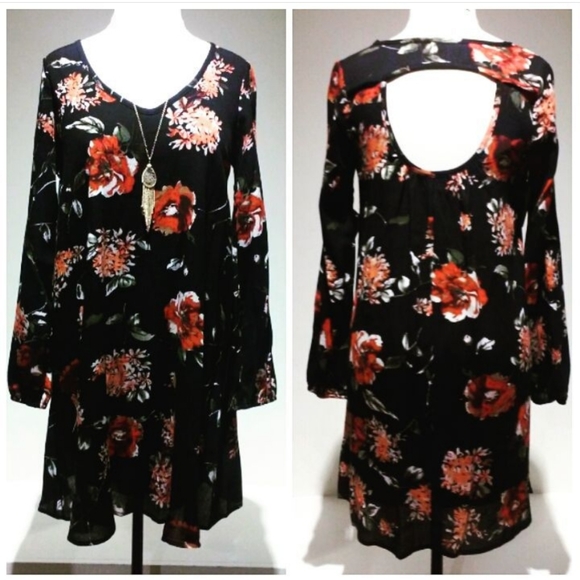 Floral tunic - Picture 5 of 5